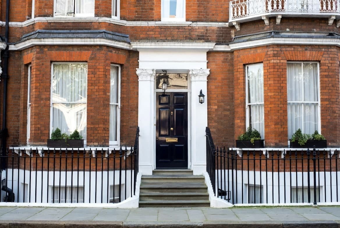 Two-bed Victorian conversion, Marylebone W1 — photo 1